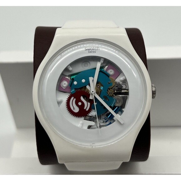 NOS 2011 SWATCH WR SKELETON WATCH White Swiss New Battery “Read Des” main image 4